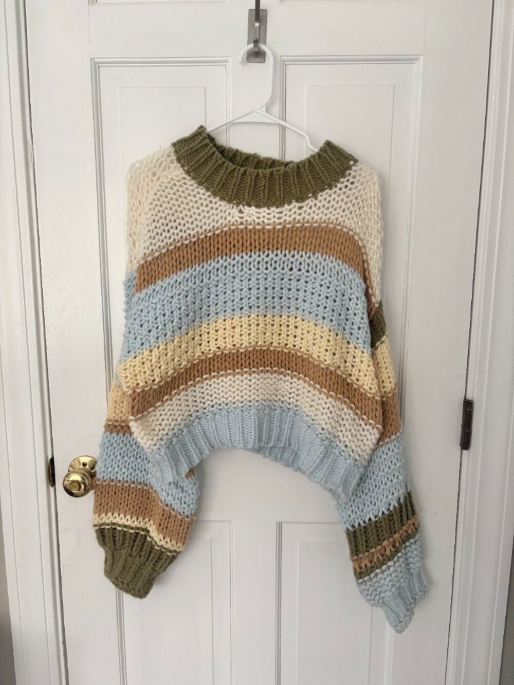 Grey Bandit Sweater - Picture 2 of 4